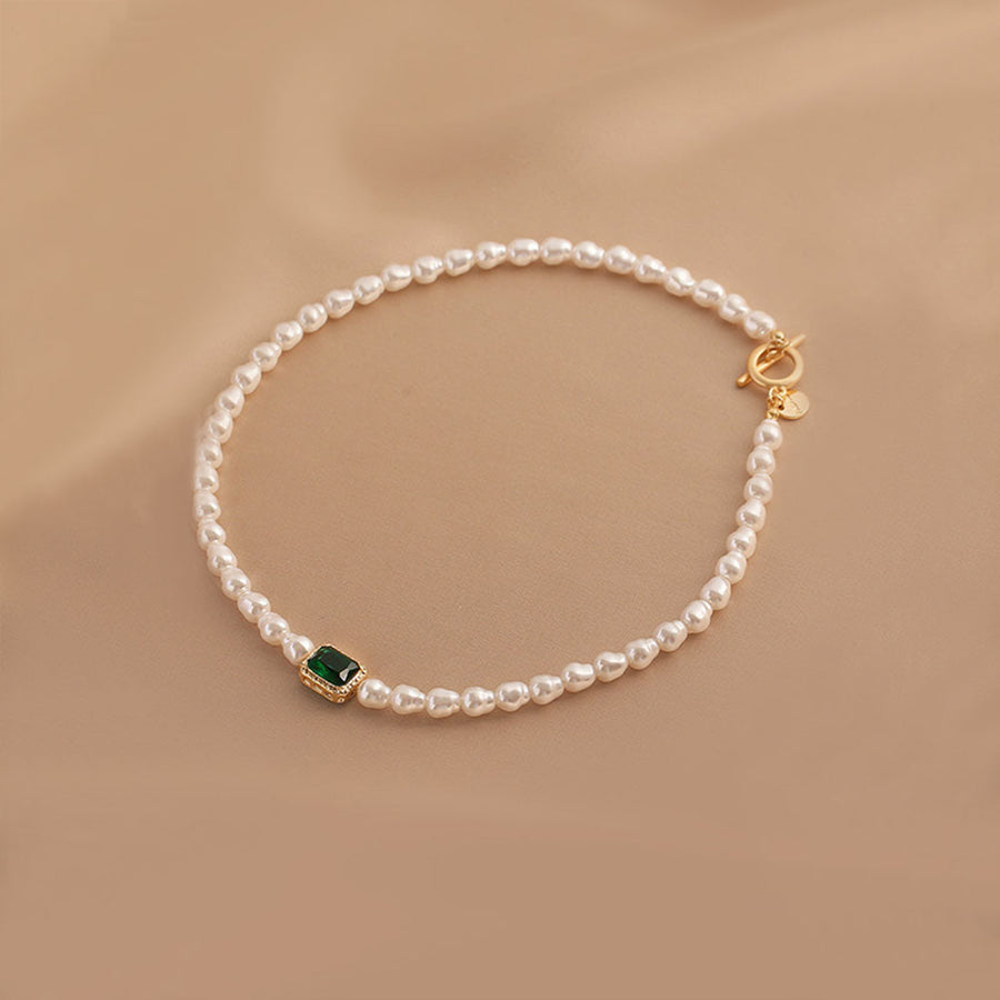 Vintage Pearl & Emerald Green Gemstone Choker Dazzleyesjewelry