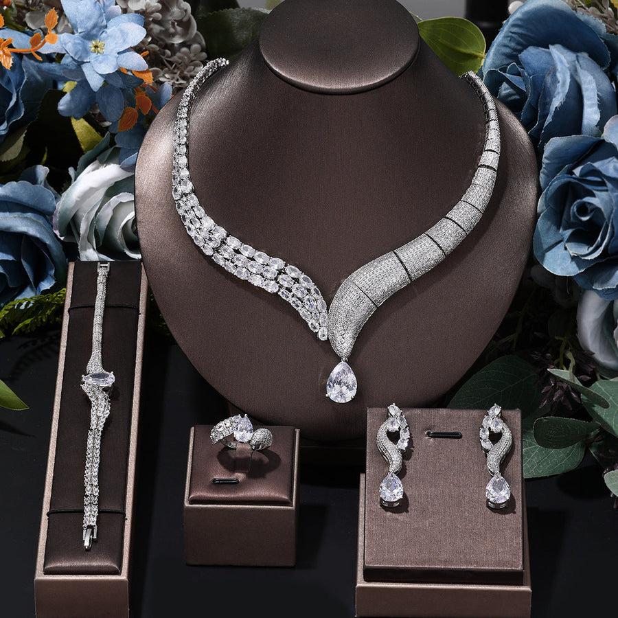4 Pcs Jewelry Set Bridal Accessories Shine of Diamond