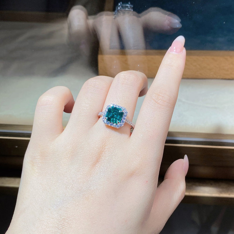 Green Collection Engagement Ring in Sterling Silver Shine of Diamond