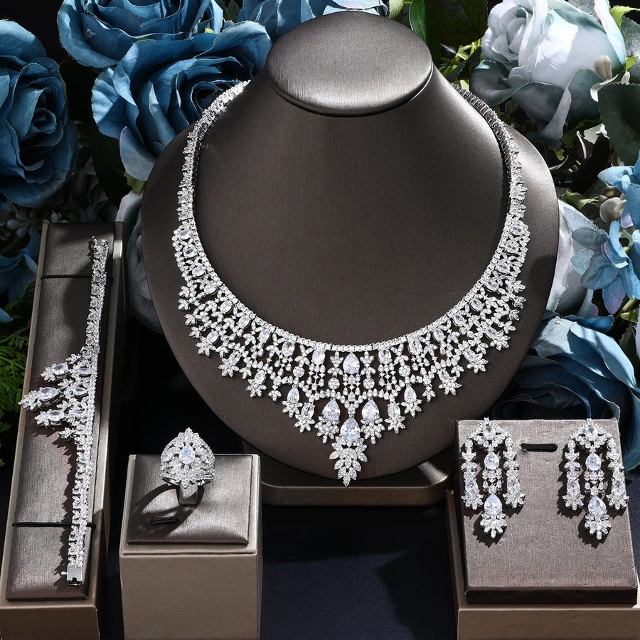 Elegant and Luxurious 4 Pcs Bridal Jewelry Set Shine of Diamond