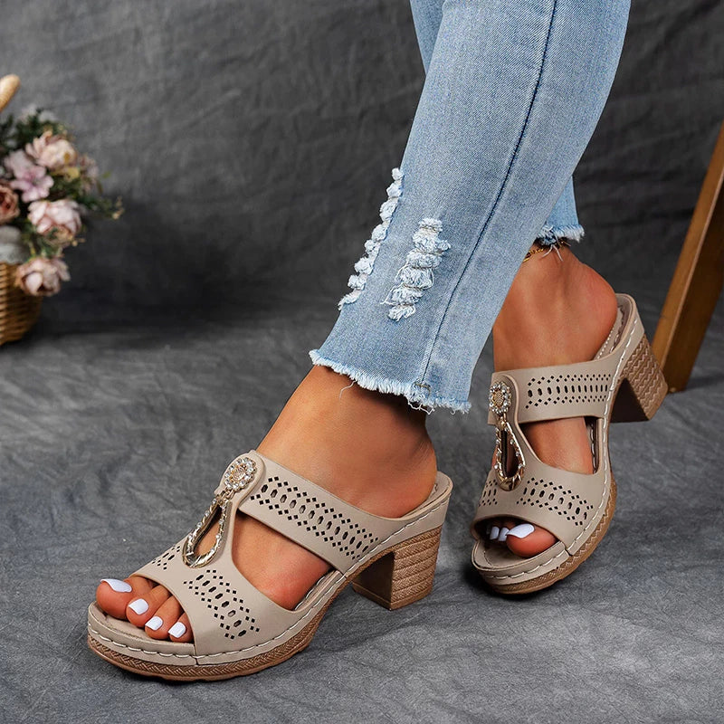 Vivian™ | Sparkle Charm Sandals