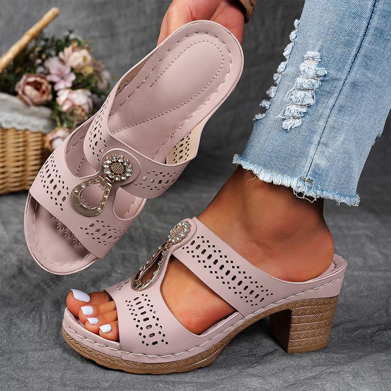 Vivian™ | Sparkle Charm Sandals