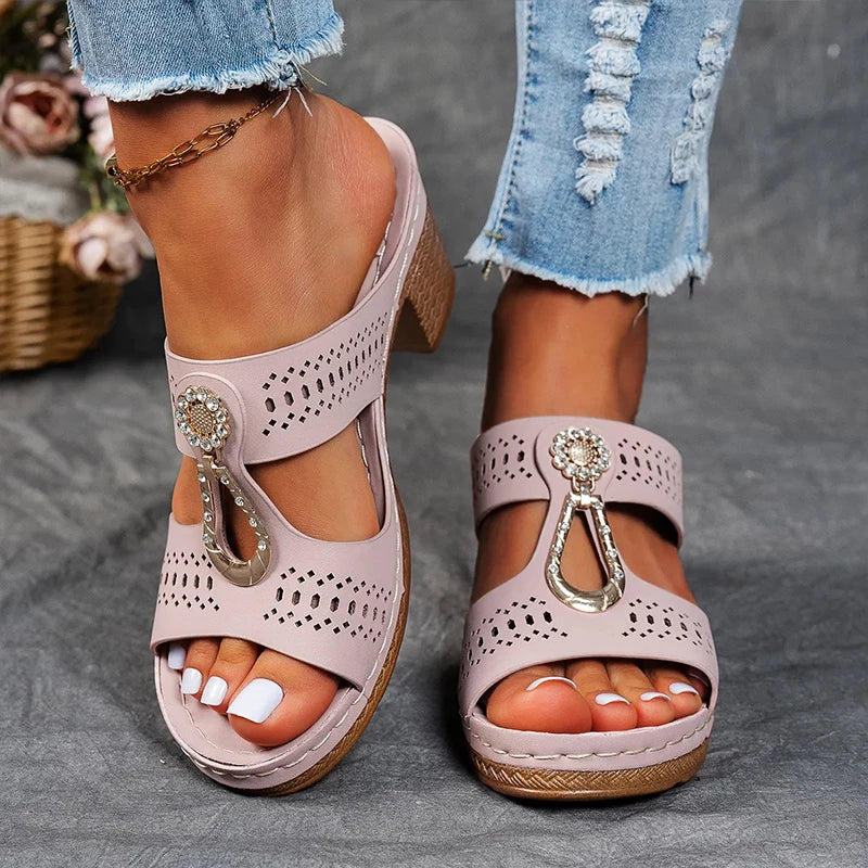 Vivian™ | Sparkle Charm Sandals