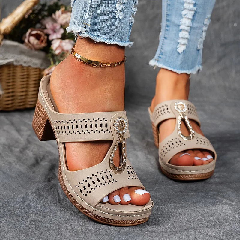 Vivian™ | Sparkle Charm Sandals