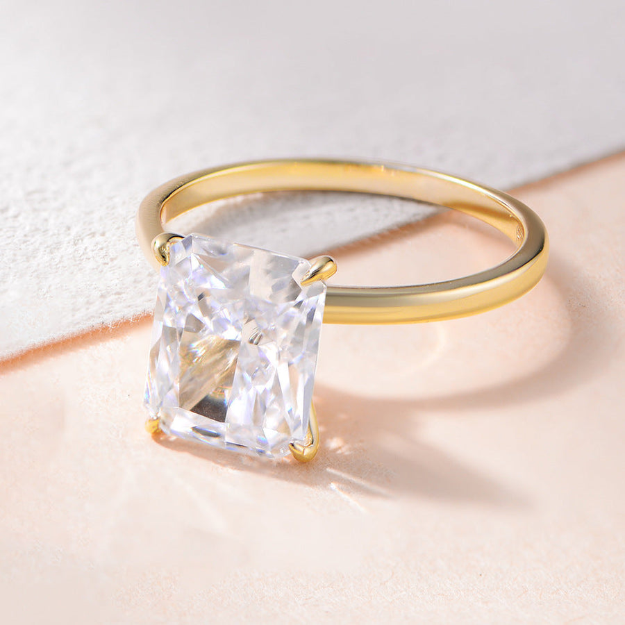Stunning 4.0 CT Ice Cut Sterling SIiver Engagement Ring Shine of Diamond