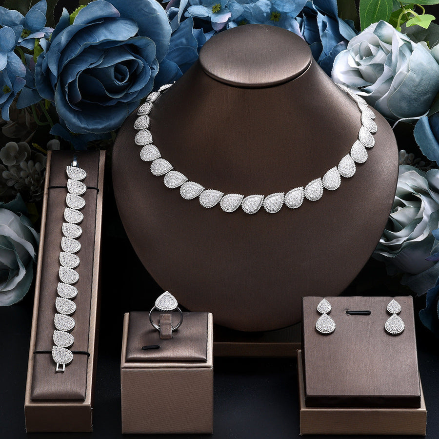 4 Pcs Jewelry Set Popular Accessories for Parties and Banquets Shine of Diamond
