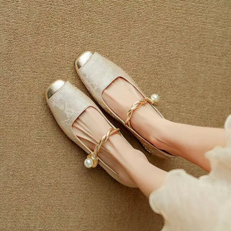 Pearl Embellished - Pumps CAAYWORLD WOMEN