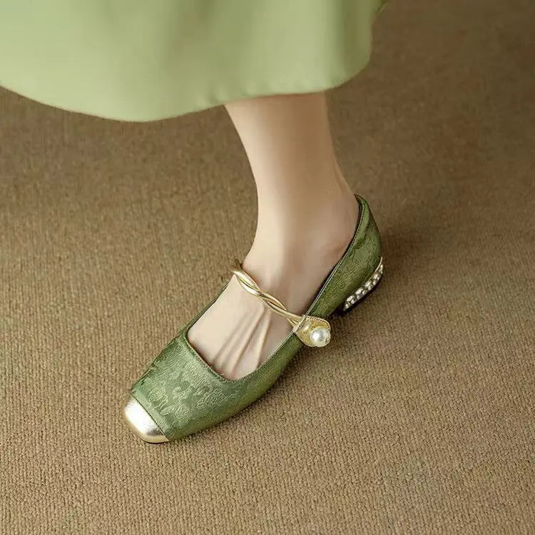 Pearl Embellished - Pumps CAAYWORLD WOMEN