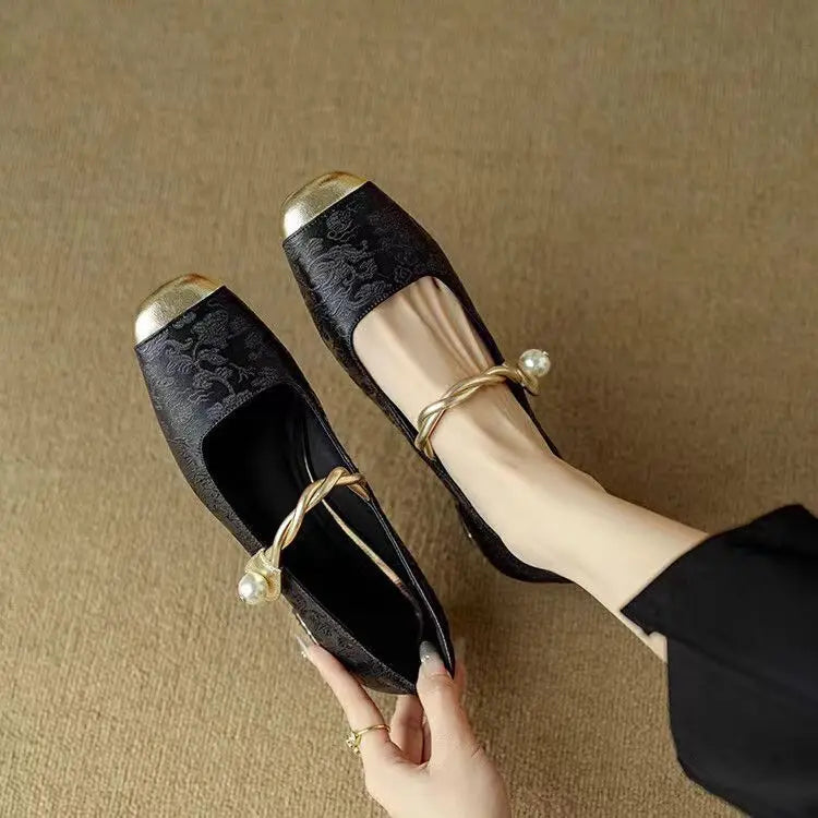 Pearl Embellished - Pumps CAAYWORLD WOMEN