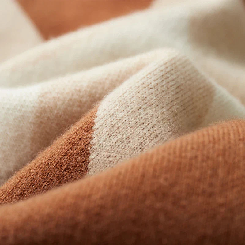 Solano Geometric Knit - Sweater CAAYWORLD