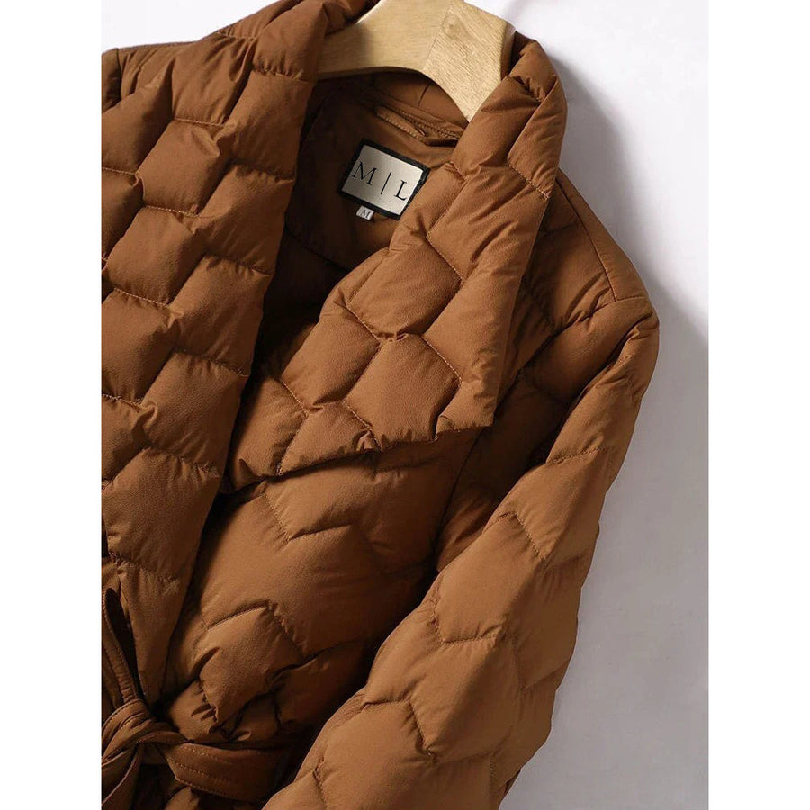 Tailored Chic - Jacket CAAYWORLD