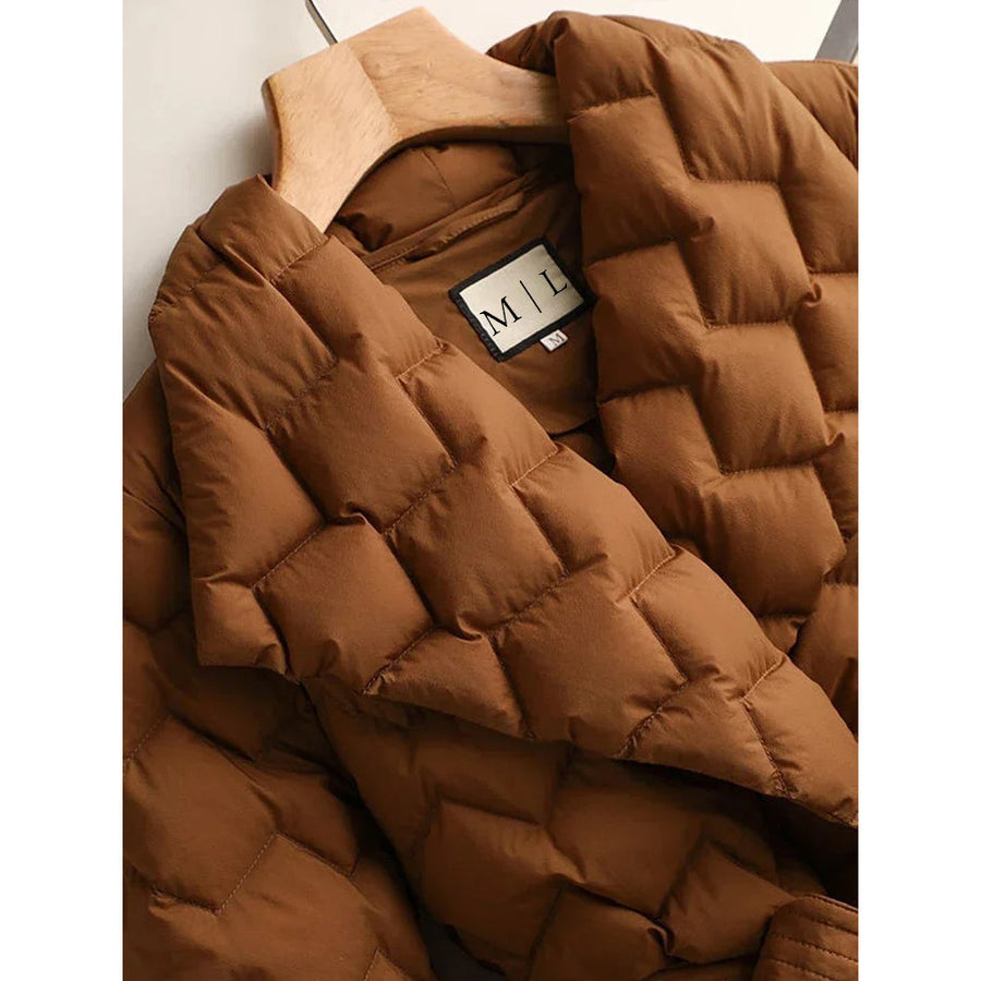 Tailored Chic - Jacket CAAYWORLD