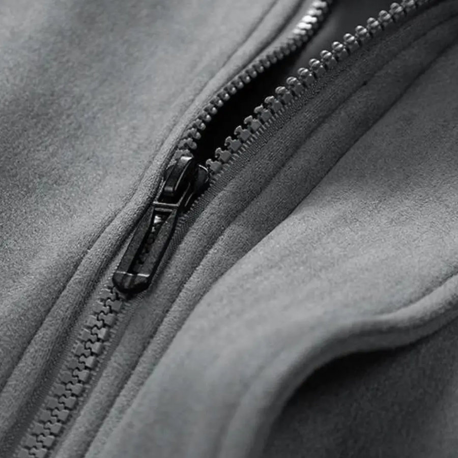 Vistaro Classic - Jacket

Would you like variations with fabric, color, or style (e.g., Lightweight, Quilted, Bomber)? CAAYWORLD