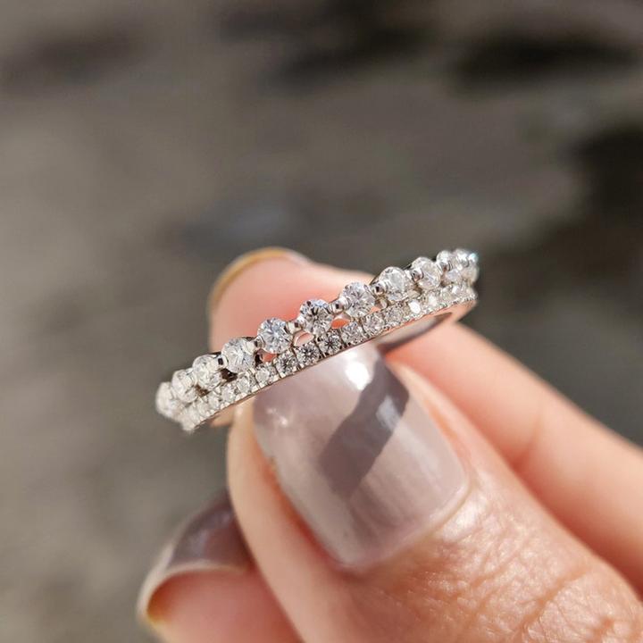 Exquisite Women's Wedding Band In Sterling Silver Shineofidamond