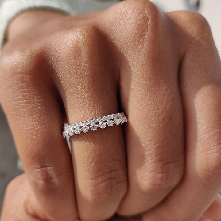 Exquisite Women's Wedding Band In Sterling Silver Shineofidamond