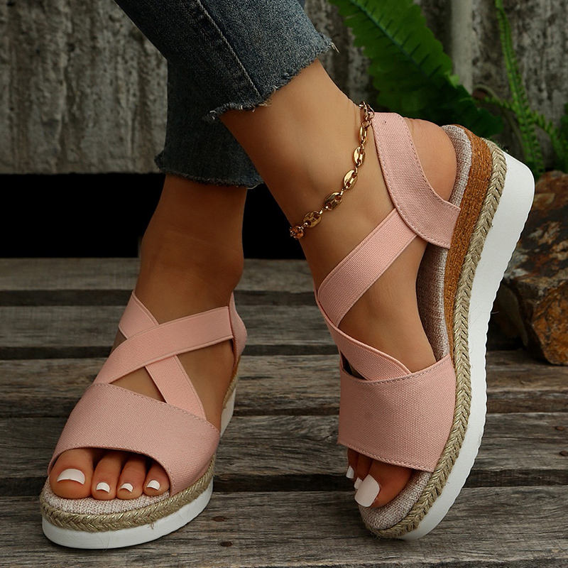 Rylee™ | Chic Crisscross Sandals