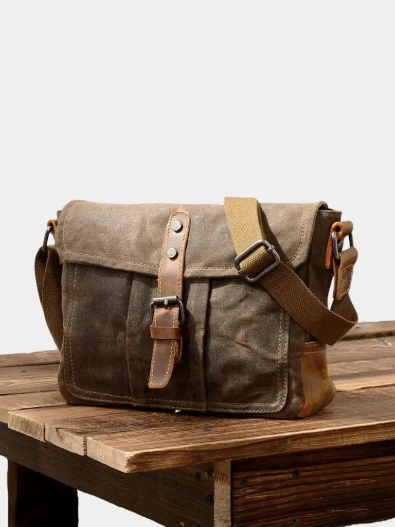Balmoral Courier Transversal Bag - CAAYWORLD CAAYWORLD