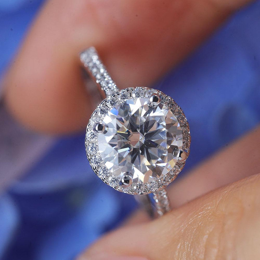 ShineofDiamond Classic Halo Design Round Cut Moissanite Ring Shine of Diamond