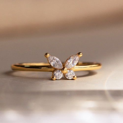 Pear cut Butterfly Design Ring in Sterling Silver hot