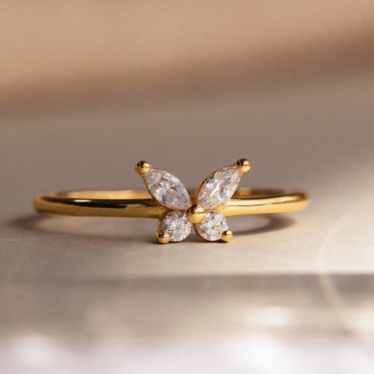 Pear cut Butterfly Design Ring in Sterling Silver hot