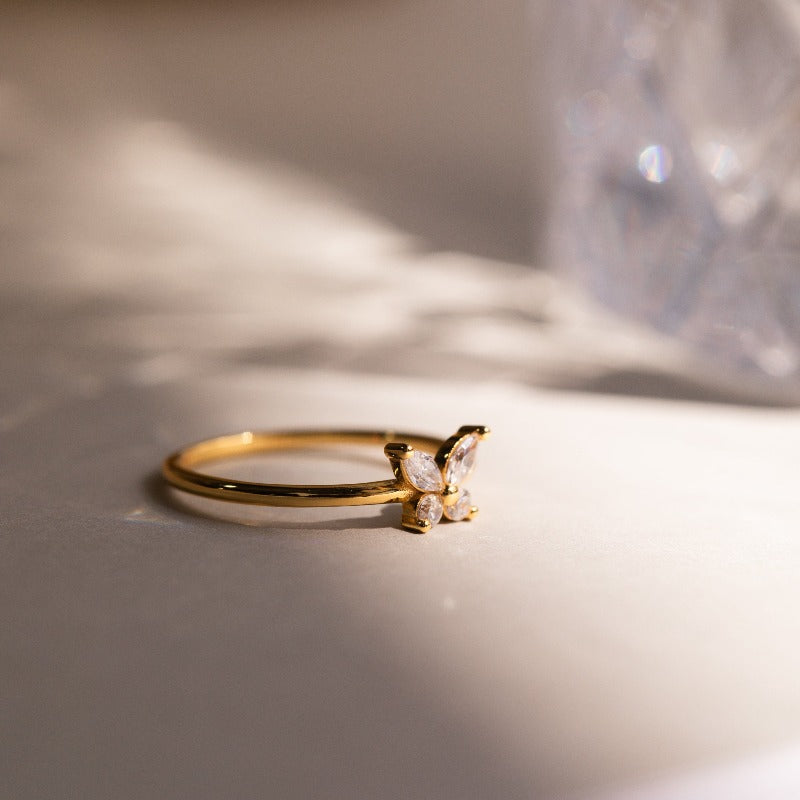 Pear cut Butterfly Design Ring in Sterling Silver hot