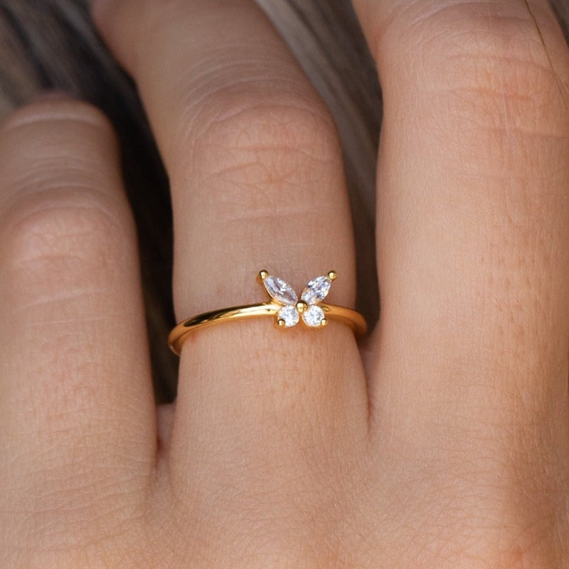 Pear cut Butterfly Design Ring in Sterling Silver hot