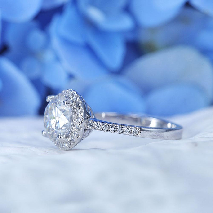 ShineofDiamond Classic Halo Design Round Cut Moissanite Ring Shine of Diamond