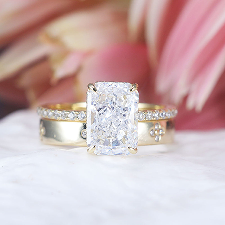 Exquisite Radiant Cut Ring Set with Clover Design Band Shine of Diamond