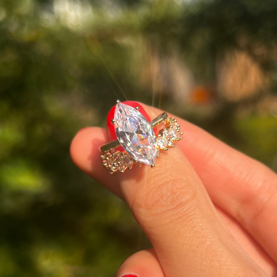 2 Pcs Marquise Cut Enhancer Wedding Bridal Set shine
