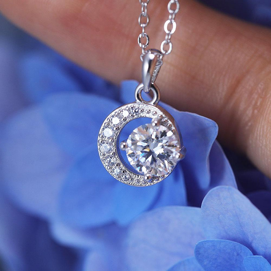 Unique Design Star Moon Moissanite Necklace Shine of Diamond