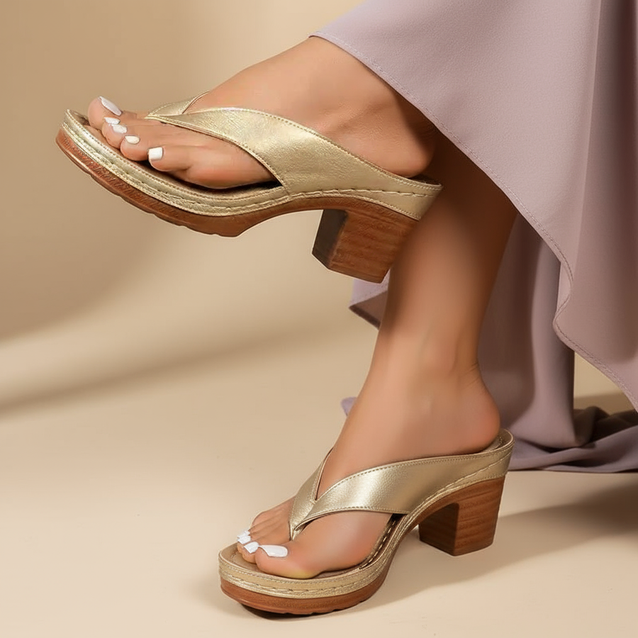 Maeve™ | Elegant Relaxed Block Heel Sandals