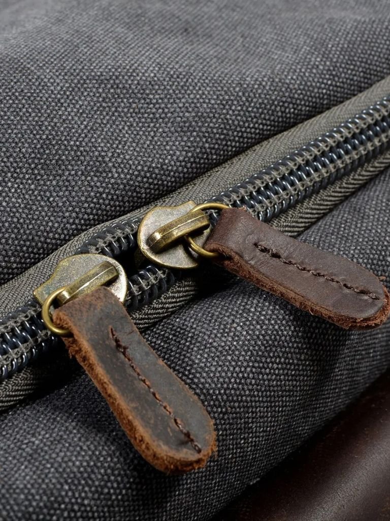 Highland Expeditioner Duffle Bag - CAAYWORLD CAAYWORLD