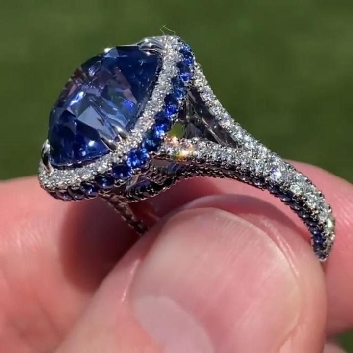 Retro Cushion Cut Halo Party Engagement Ring Shineofidamond