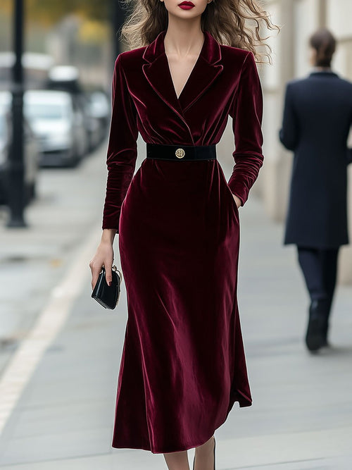 Classic Long-Sleeve Velvet Dress with Gold Accents HWT