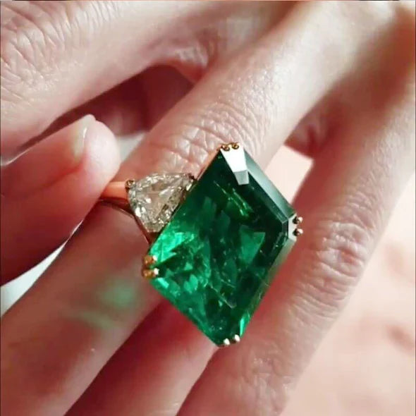 Vintage Emerald Green Engagement Ring & Drop Earrings Set Shineofidamond