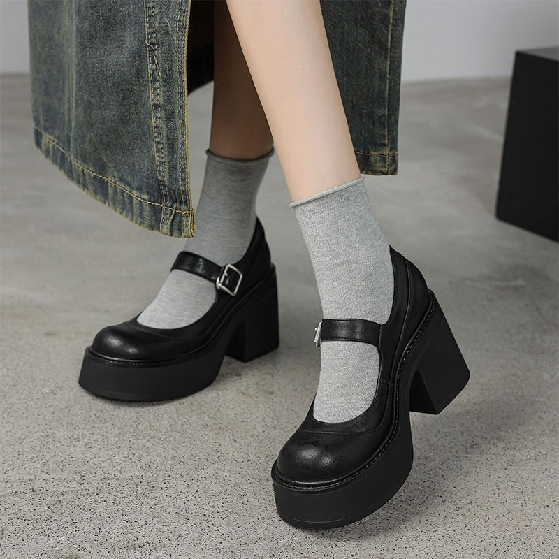 Pela™ | Elegant Strap Pumps