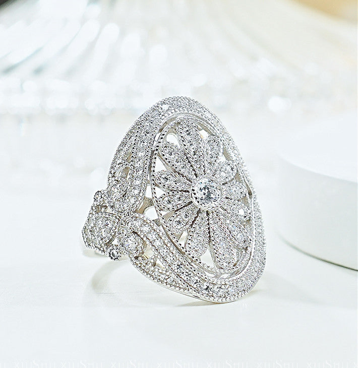 Vintage Daisy Design Luxury Ring in Sterling Silver Shineofdiamond