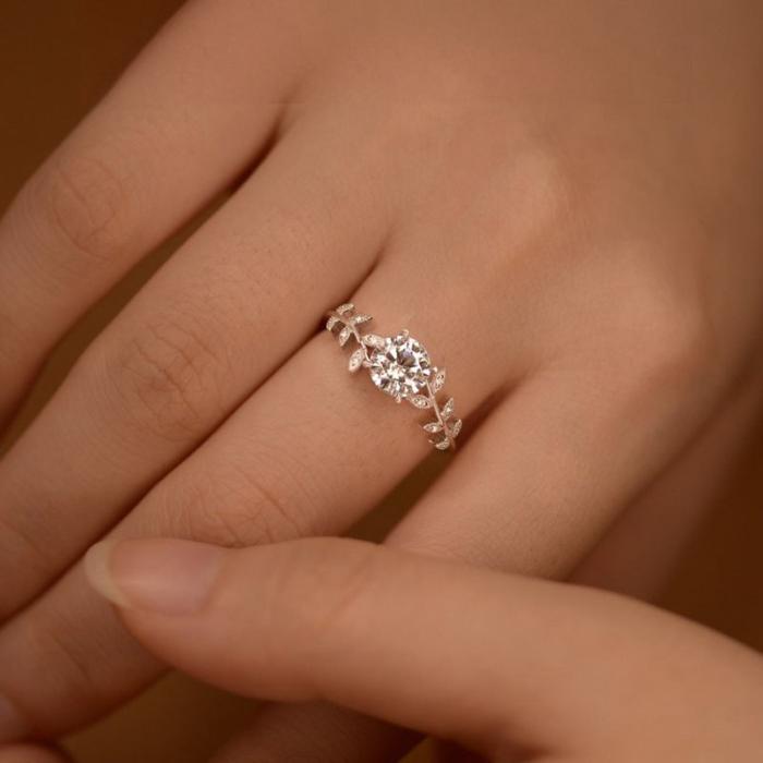 Leaf Design Round Cut Engagement Ring in Sterling Silver shineofdiamond