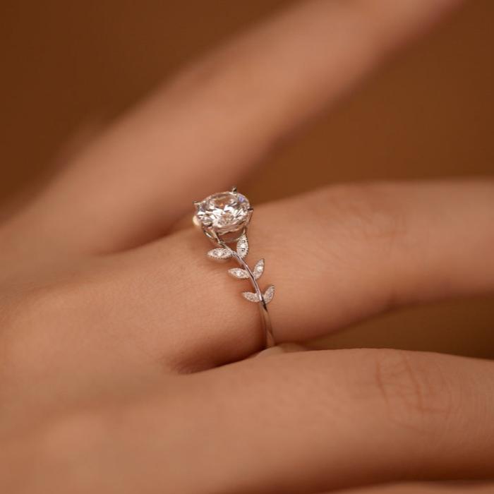 Leaf Design Round Cut Engagement Ring in Sterling Silver shineofdiamond