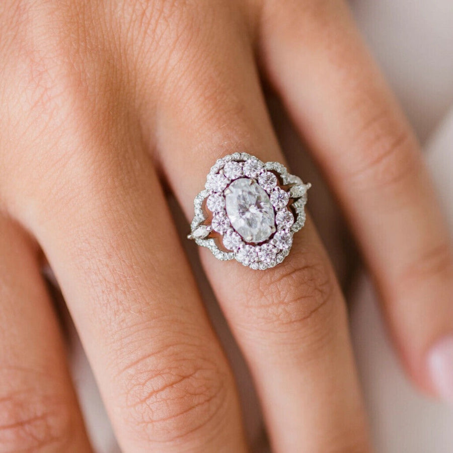 4.0 CT Oval Cut Halo Beautiful Engagement Wedding Ring In 925 Silver Shineofidamond
