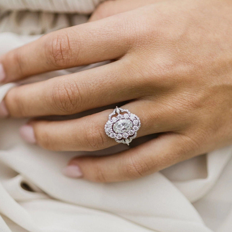 4.0 CT Oval Cut Halo Beautiful Engagement Wedding Ring In 925 Silver Shineofidamond