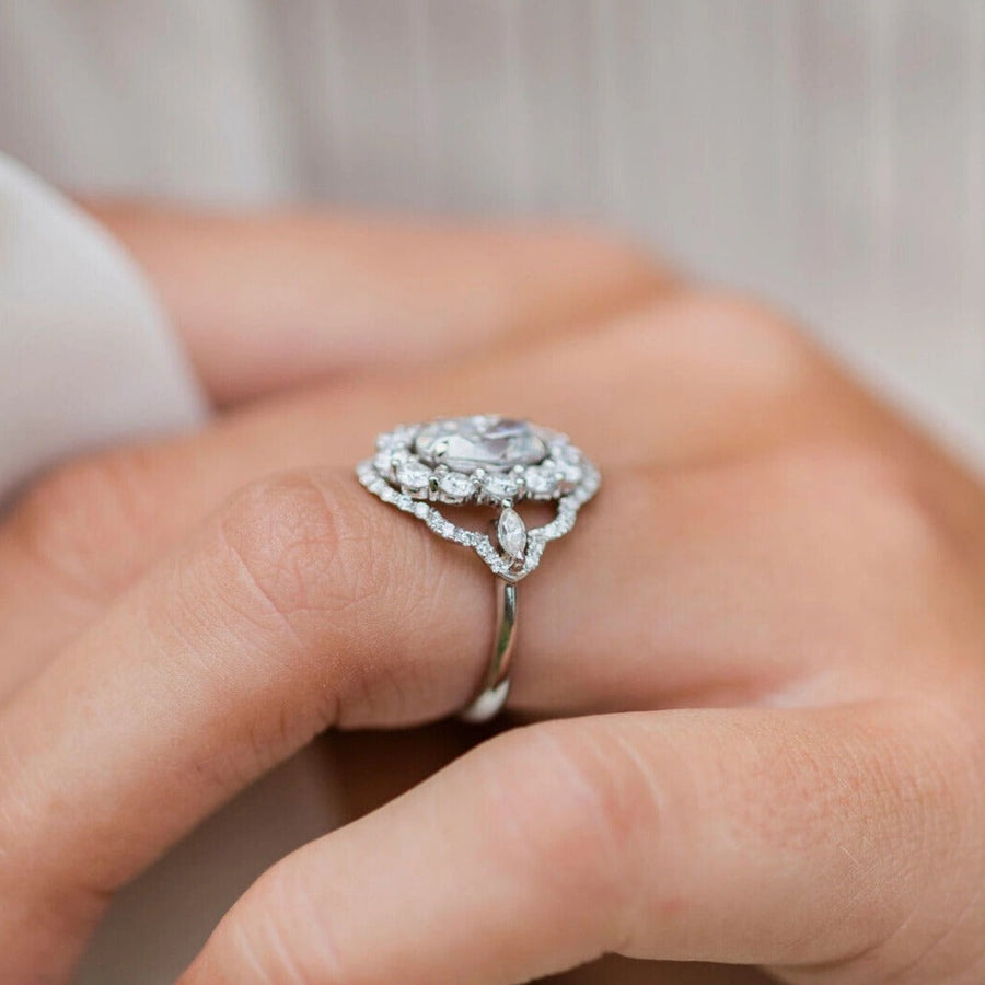 4.0 CT Oval Cut Halo Beautiful Engagement Wedding Ring In 925 Silver Shineofidamond