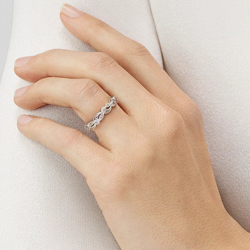 Vintage Leaf and Vine Ring Band in Sterlilng Silver Shineofdiamond