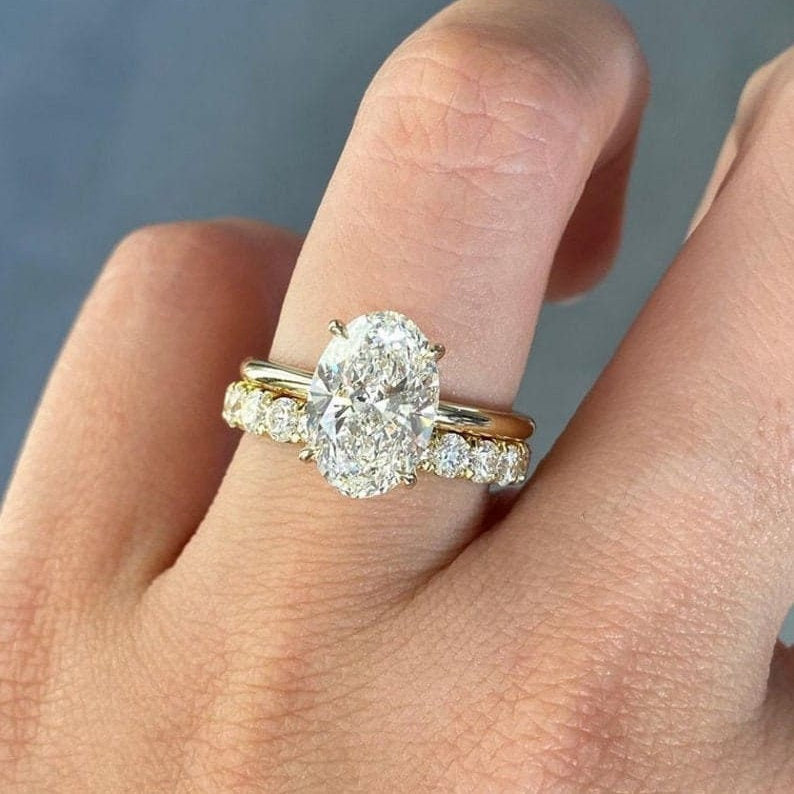 2pcs Solitaire Oval Cut Bridal Ring Set in Sterling Silver Shineofdiamond