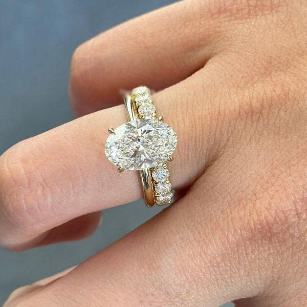 2pcs Solitaire Oval Cut Bridal Ring Set in Sterling Silver Shineofdiamond