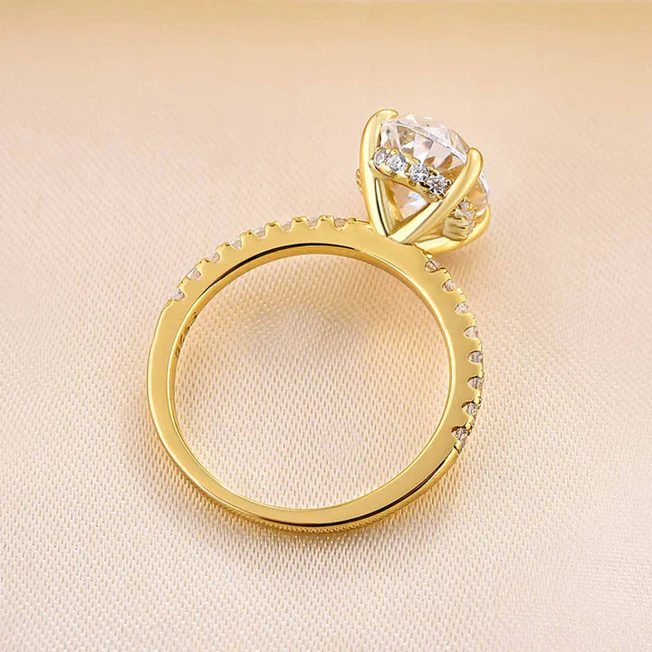 Classic 4 Prong Oval Cut Engagement Ring In Sterling Silver shineofdiamond