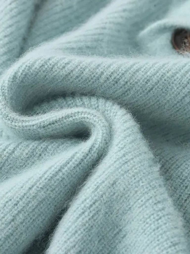 Soft Haven Cashmere Sweater - CAAYWORLD CAAYWORLD