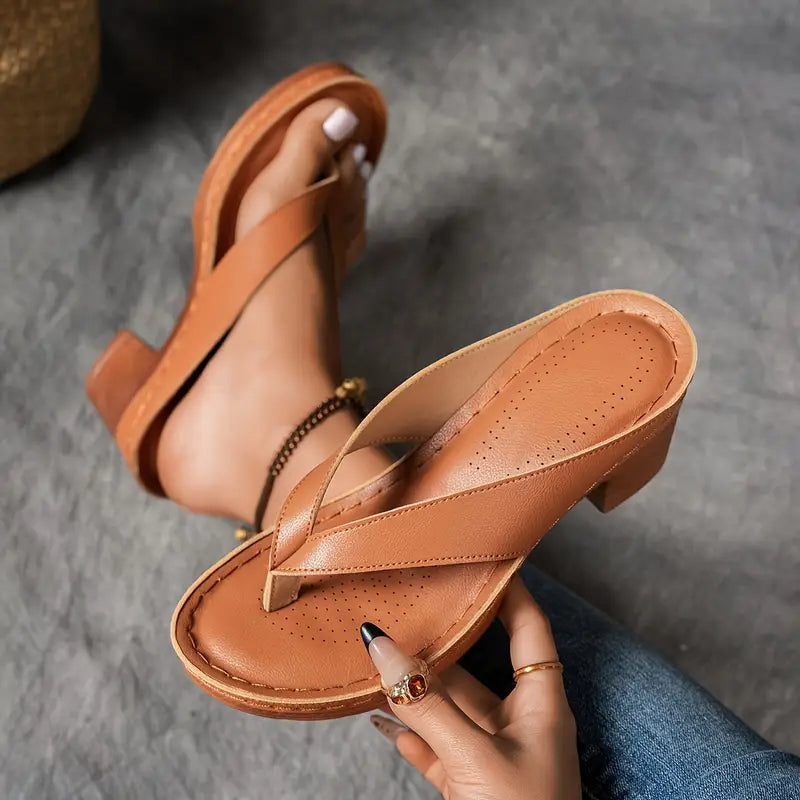 Maeve™ | Elegant Relaxed Block Heel Sandals