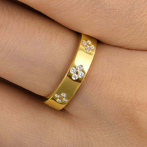 Golden Tone Art Carved Wedding Band shineofdiamond